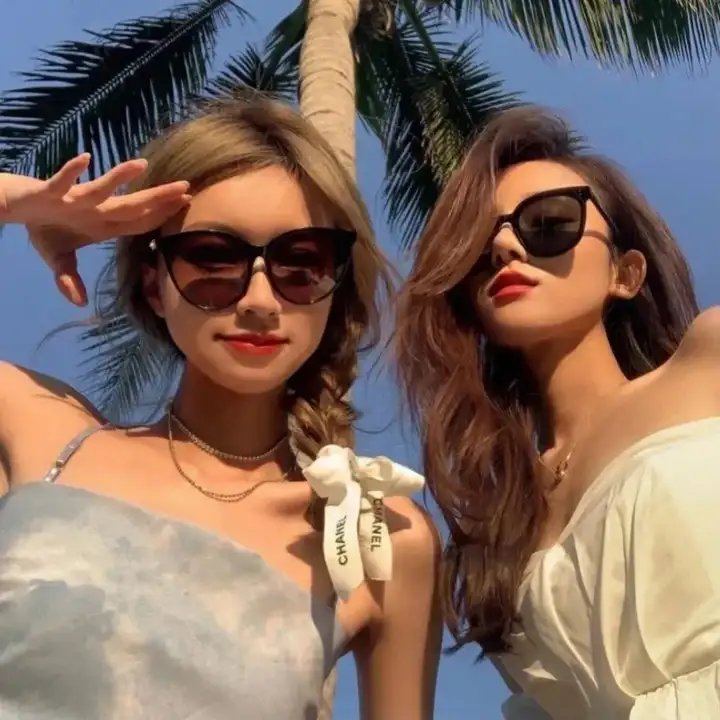 越策越开心2011 海报